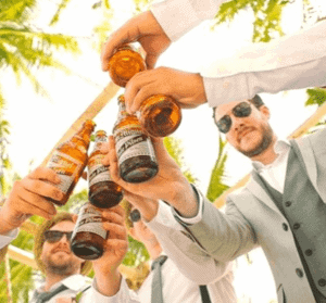 Best Man Duties & Groomsmen Duties - Become A Legend